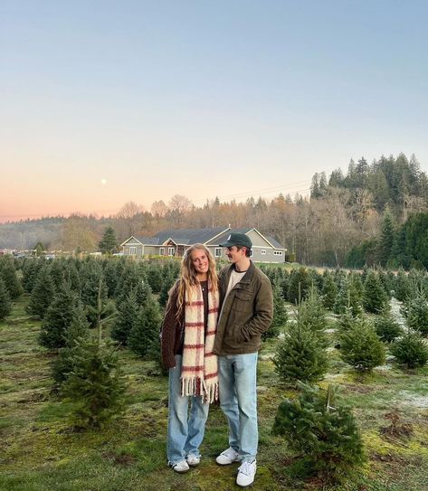 Christmas Tree Hunting Outfit, Tree Farm Couple Photoshoot, Winter Country Couple Photos, Winter Outfit Black Boots, Boyfriend Fall Aesthetic, Winter Couples Aesthetic, Holidays With Boyfriend, Fall Boyfriend Pictures, Couple Photoshoot Autumn