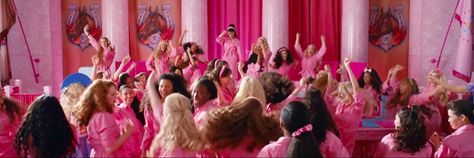 Barbie Screencaps 2023, Barbie Stills, Barbie Header, Movie Header, Pink Movies, Barbie 2023, Barbie The Movie, Greta Gerwig, Color Aesthetic