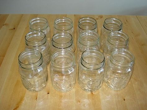 How to Sterilize Canning Jars Without Boiling Sterilize Canning Jars, Canning 101, Canning Vegetables, Canning Food Preservation, Canning Tips, Oven Canning, Home Canning, Jams & Jellies, Fermenting