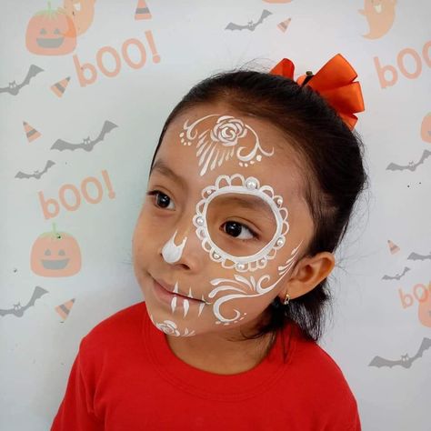 Coco Face Paint Kids, Catrina Face Painting Kids, Hispanic Heritage Face Painting, Catrina Kids Makeup, Skull Face Paint Kids, Coco Face Paint, Sugar Skull Face Paint Easy, Mexico Face Paint, Mexican Face Paint