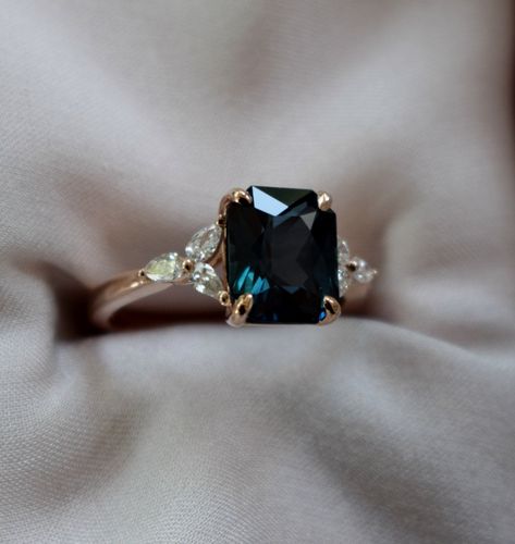 Sapphire Engagement Ring Gold, Blue Green Sapphire Engagement Ring, Emerald Cut Sapphire Ring, Peacock Sapphire, Black Sapphire Ring, Peach Sapphire Rings, Diamond Ring Gold, Rings Sapphire, Dinner Ring