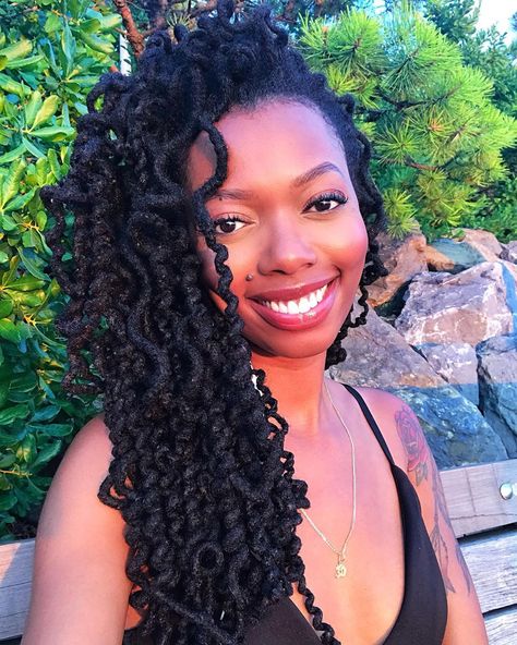 Keisha Charmaine on Instagram: “I don’t do many styles these days as my locs have gotten so long, but I’ll always love a good curl #pipecleanercurls #locstyles 💕” Long Locs, Curly Braids, Beautiful Locs, Pipe Cleaners, Loc Styles, Pipe Cleaner, Locs, Love A, Hair Ideas