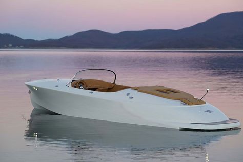 Seven Seas Hermes Speedster Boat Runabout Boat, Porsche 356 Speedster, 356 Speedster, Classic Wooden Boats, Float Your Boat, Vintage Boats, Cool Boats, Boat Stuff, Boats Luxury