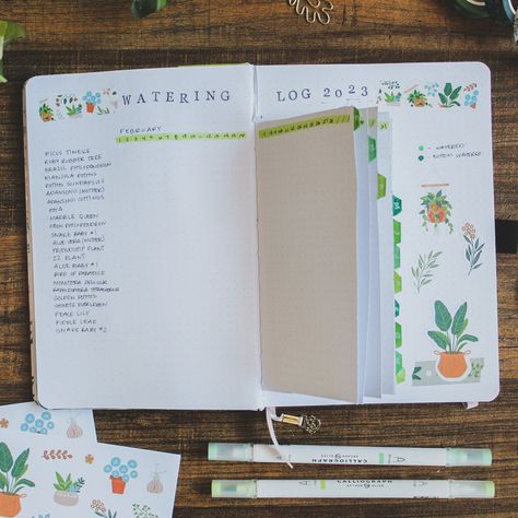 How To Create A Houseplant Watering Tracker In Your Plant Bullet Journal | Archer and Olive Plant Bullet Journal, Plant Watering Tracker, Journal Tracker, Bullet Journal Spreads, Everyday Planner, Plant Room, Plant Watering, Plant Journal, Grid Journals