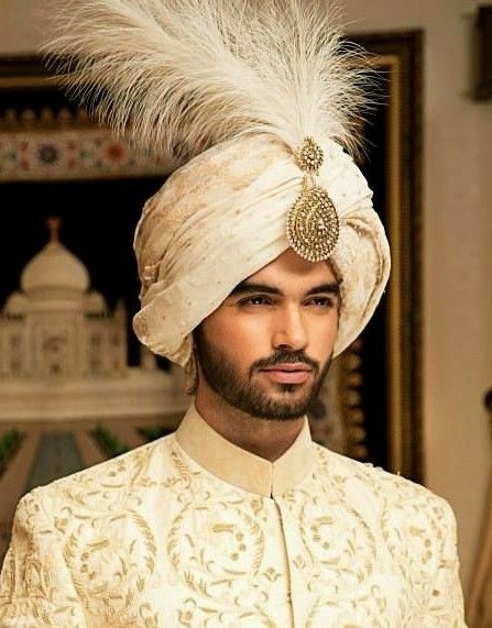 Aladdin Wedding Theme, Wise Man Costume, Biblical Costumes, Nativity Costumes, Aladdin Costume, Fish Costume, Wedding Dresses Men Indian, Arabian Dress, Royal Indian