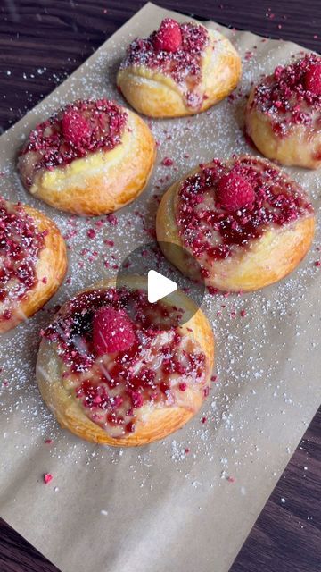 Emma Galloway on Instagram: "Raspberry Vanilla Custard Buns

Recipe by @bakedbylaora 

#homebaker #raspberrybuns #vanillacustard #2024baking #bakewithme #raspberryjam" Custard Buns Recipe, Raspberry Buns, Custard Buns, Buns Recipe, Vanilla Custard, Bun Recipe, Raspberry Jam, Custard, Buns