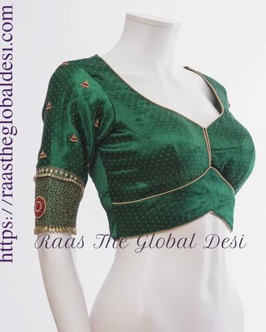 READYMADE SAREE BLOUSES ONLINE USA Latest Saree Blouse, Cotton Blouse Design, Indian Clothing Store, Saree Blouse Neck Designs, Sari Blouse Designs, Blouse Designs Indian, Ladies Blouse Designs, Readymade Saree, Elegant Blouse Designs