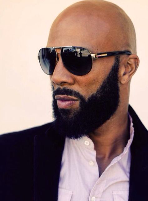 Common - Neosoul Black Haircut Styles, Black Men Beard Styles, Black Men Beards, Beard Game, Beard Colour, Going Bald, Black Beards, Bald Man, Afrikaanse Mode