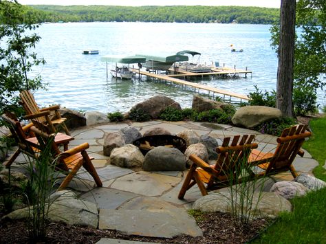 Firepit Seating, Diy Fire Pit Ideas, Lake Landscaping, Outdoor Fire Pit Seating, Backyard Seating Area, Fire Pit Furniture, Stone Patio, Seating Ideas, Lakeside Living