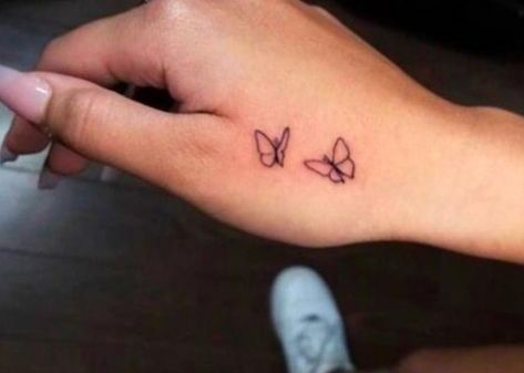 Butterfly Tattoo On Thumb, Small Tattoos For Moms, Inside Finger Tattoos, Cool Finger Tattoos, Tattoos For Moms With Kids, Thumb Tattoos, Tattoos For Moms, Women Small Tattoos, Butterfly Hand Tattoo