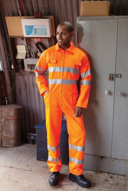 Hi-Vis Polycotton Coverall Work Wear Men Workwear, Construction Outfit, Coveralls Mens, Hi Vis Workwear, Safety Clothing, Polycotton Fabric, Clothing Sites, Boiler Suit, Clothing Patterns