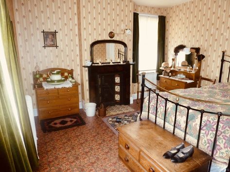 1890 Bedroom, 1910 Bedroom, 1900 Bedroom, 1920 Bedroom, 1910s House Interior, 1930s Bedroom, 1920s Bedroom, 1940s Bedroom, Victorian Rooms