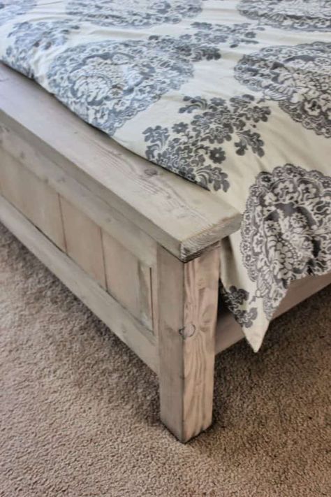 How To Make A Bed With Headboard (Free Plan) - Its Overflowing Diy Farmhouse Bed Frame, Wooden Bed Frame Diy, Diy King Size Headboard, King Size Bed Frame Diy, Queen Bed Frame Diy, Diy King Bed, Making A Bed Frame, Diy Farmhouse Bed, Diy King Bed Frame