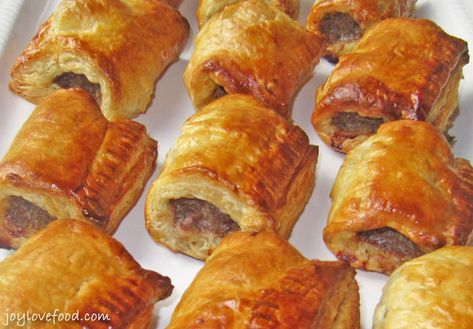 Sweet Corn Muffins, Curried Sausages, Sausage Rolls Recipe, Meat Rolls, Dessert Recipies, Dutch Recipes, Puff Pastry Recipes, Sausage Rolls, English Food