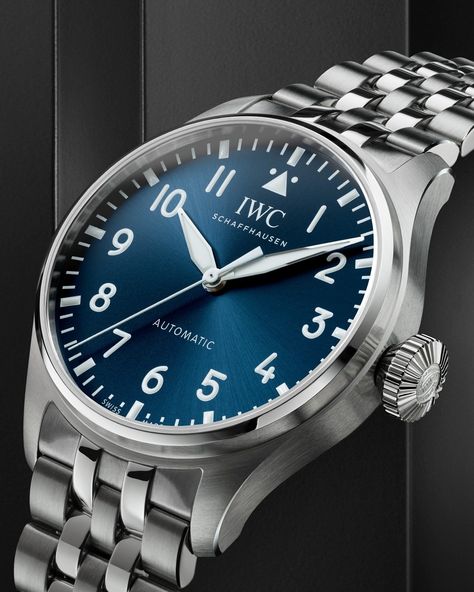 Iwc Big Pilot, Iwc Schaffhausen, Iwc Pilot, Iwc Watches, Aviator Watch, Pilot Watch, Watches Luxury, Platinum Engagement Rings, Men's Watches