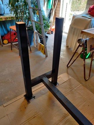 Bar-table : 15 Steps (with Pictures) - Instructables Bar Height Table Legs Diy, Bar Height Table Diy, Tall Bar Tables, Diy Bar Table, Michigan Cabin, Bar Table Diy, White Bar Table, Router Drill, Wood Clamps