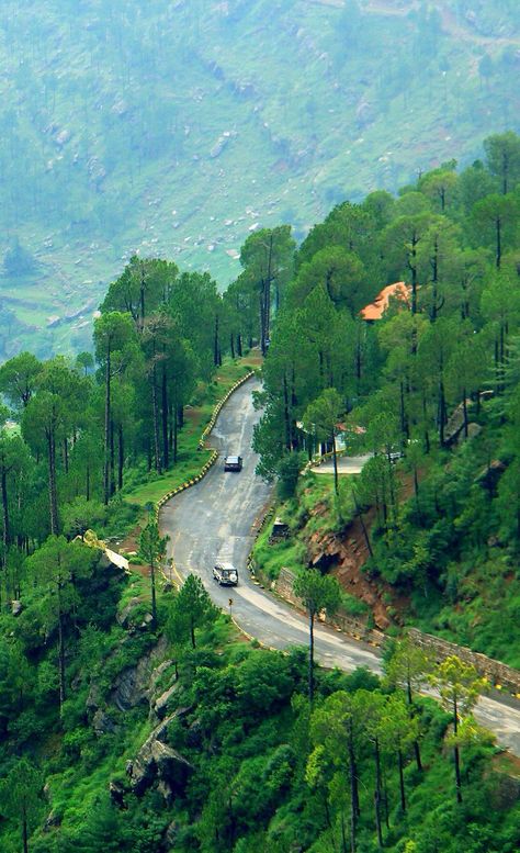 MURREE HILLS,PAKISTAN. #Architects #Construction #Architecture  http://www.arcon.pk/portfolio/house-for-dr-hasnain-at-dha-lahore-phase-6 Hillside Aesthetic, Explore Pakistan, Murree Pakistan, Pakistan Tourism, Pakistan Pictures, Pakistan Places, Pakistani Beauty, Pakistan Culture, Beautiful Pakistan