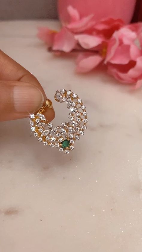 Diamond Nath Designs, Bridal Nose Ring Indian, Diamond Nath, Lockets Gold, Nath Designs, Vanki Ring, Bridal Nath, Nose Ring Designs, Nose Jewels