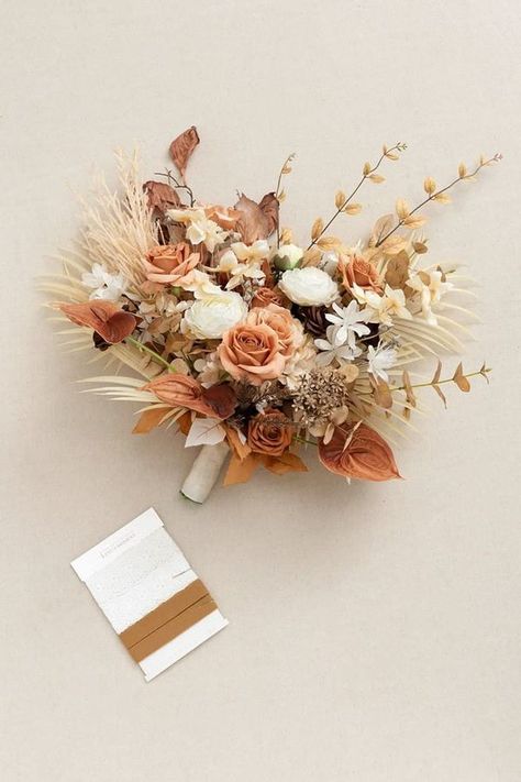 Brown And Orange Wedding Bouquet, Rust Bridal Bouquet, Terracotta Bridal Bouquet, Vendela Rose, Classic Bridal Bouquet, Beech Leaves, Avalanche Rose, Bouquet For Bride, Vintage Wedding Ceremony