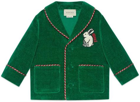 Gucci Baby velvet jacket with rabbit Gucci Embroidery, Gucci Baby Clothes, Gucci Baby, Gucci Jacket, Luxury Outerwear, Baby Knitwear, Twin Outfits, Boy Outerwear, Outfits Y2k