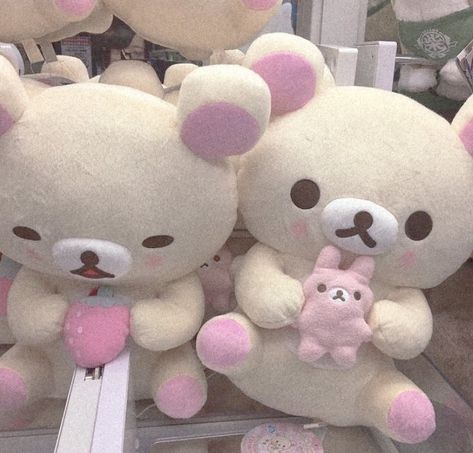 Korillakuma Icon, Rilakkuma Plushie, Plushies Diy, Raw Pictures, Phone Layouts, Cream Aesthetic, Kawaii Core, Kawaii Plushies, Cat Icon