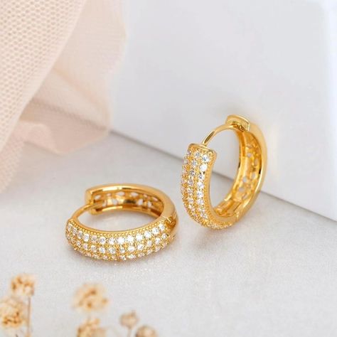 Rs 2150 only 925 sterling silver #Bali earrings Bali Design, Elite Fashion, Gold Earrings Models, Bali Earrings, Gold Jewelry Simple Necklace, Look Up Quotes, Jewelry Simple, Gold Jewelry Simple, Gold Earrings Designs