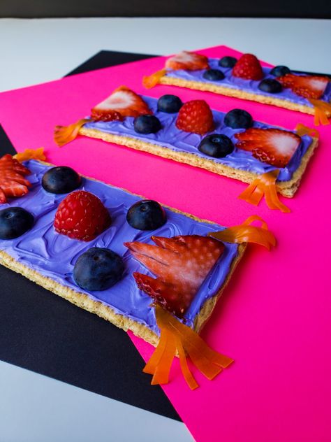 Aladin Themed Food, Aladdin Party Food Ideas, Aladdin Themed Snacks, Princess Jasmine Food Ideas, Aladdin Themed Desserts, Princess Jasmine Party Food, Aladdin Snacks, Aladdin Themed Dinner, Aladdin Food Ideas