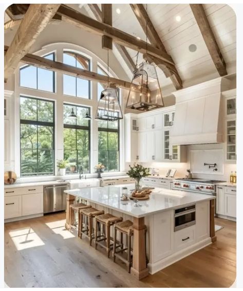 Big Farmhouse Kitchen, Country House Kitchen, Vaulted Ceiling Kitchen, Dream Life House, Modern Style House Plans, Farmhouse Kitchen Design, Kitchen Inspiration Design, Modern Farmhouse Kitchens, Dream House Interior