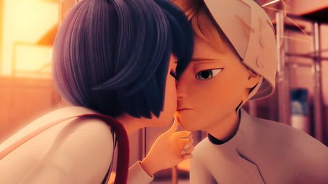 Adrien And Kagami, Adrien X Kagami, Kagami Miraculous, Ladybug Redesign, Mlb Aesthetic, Marinette X Adrien, Tifa And Cloud, Tikki And Plagg, Adrien Miraculous