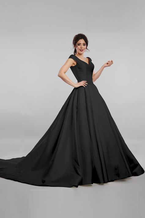 Ballgown Wedding Dress, Ballgown Wedding, Hourglass Silhouette, Ball Gown Skirt, Black Wedding Dresses, Ball Gown Dresses, Black Wedding, Ball Gown Wedding Dress, Beautiful Gowns