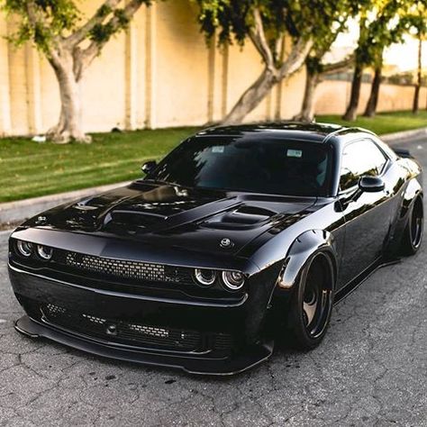 𝐅𝐊𝐍 𝐒𝐓𝐀𝐍𝐂𝐄 (@fknstance) • Instagram photos and videos Dodge Challenger Hellcat Black, American Muscle Cars Dodge, Challenger Hellcat, Dodge Challenger Hellcat, Dream Car Garage, Hellcat Challenger, Car Backgrounds, Pimped Out Cars, Dodge Challenger Srt