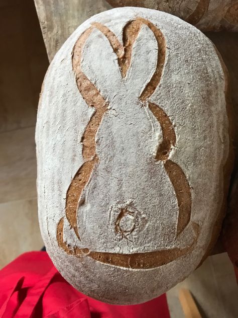 Easter Sourdough Bread Design, Bunny Sourdough Scoring, Easter Egg Sourdough Scoring, Easter Sourdough Bread Scoring, Easter Sourdough Scoring, Painted Sourdough Bread, Sourdough Art, Scoring Patterns, Bread Scoring Patterns