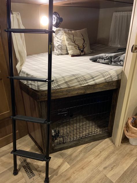 Dog Crate Under Bed, Camper Kennel Ideas, Rv Dog Crate Ideas, Dog Rv Ideas, Camper Dog Crate Ideas, Camper Dog Ideas, Cage Under Bed, Dog Camper Ideas, Dog Area In Camper