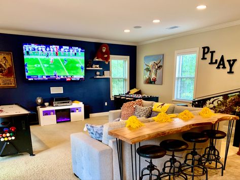 Family Chill Room, Play/game Room Ideas, Sports Themed Family Room, Gaming Area In Basement, Garage Rumpus Room Ideas, Game Room Playrooms, Small Basement Teenage Hangout, Teenage Snug Room Ideas, Game Room Family Room Ideas