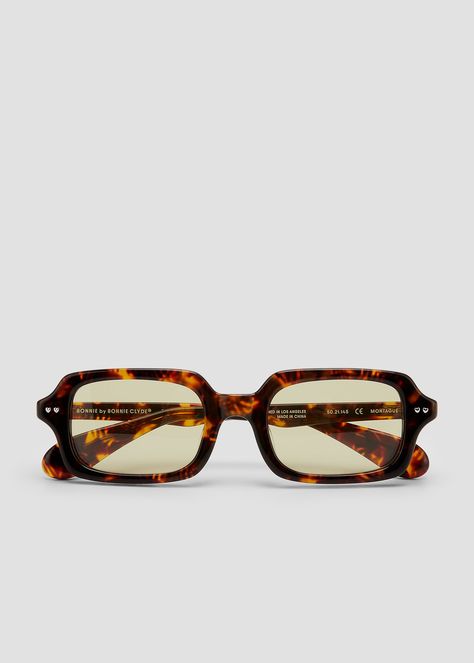 MONTAGUE Tortoise Shell Aesthetic, Yellow Lens Glasses, Cool Glasses Frames, Shade Glasses, Street Style Accessories, Trendy Sunglasses For Women, Curved Nose, Rectangular Glasses, Glasses Inspiration