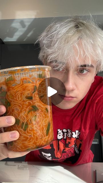 Logan🪵 on Instagram: "Sweet and spicy cold noodle in a deli container 🚨 products used 🔗 in bi0" Spicy Cold Noodles, Vietnamese Noodle Salad, Noodles Recipes, Pasta Noodle Recipe, Cold Noodles, Glass Noodles, Spicy Noodles, Asian Noodles, Noodle Salad