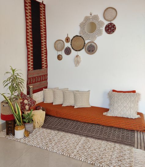 Floor Sitting Living Room Bohemian, Floor Sitting Living Room Indian, Floor Seating Living Room Small Spaces, Indian Sitting Sofa Living Rooms, Indian Floor Seating, Fashion Wall Art Bedroom Decor, Home Design Indian, Small Mandir, Indian Sitting