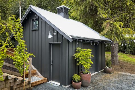 Carport sheds