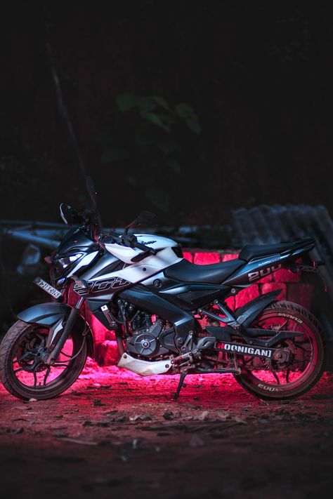 Ns Bike Background Editing, Pulsar Ns 200 Wallpaper, Ns Pulsar 200, Background Images Bike, Rowdy Background, Ns Wallpaper, Ns Pulsar, Ns Photo, Ns 200 Pulsar Wallpaper