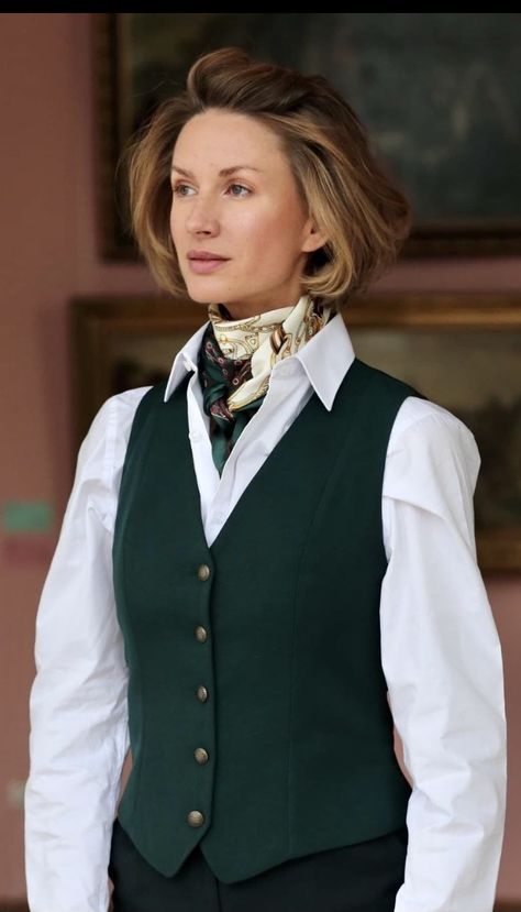 Female Waistcoat Outfit, Dandy Fashion Women, Cravat Women Outfit, Waistcoat Outfit Women Street Styles, Vintage Russian Fashion, Styling Waistcoat Women, Tuxedo Vest Outfit Women, How To Style A Tie Women, Vest Office Outfit