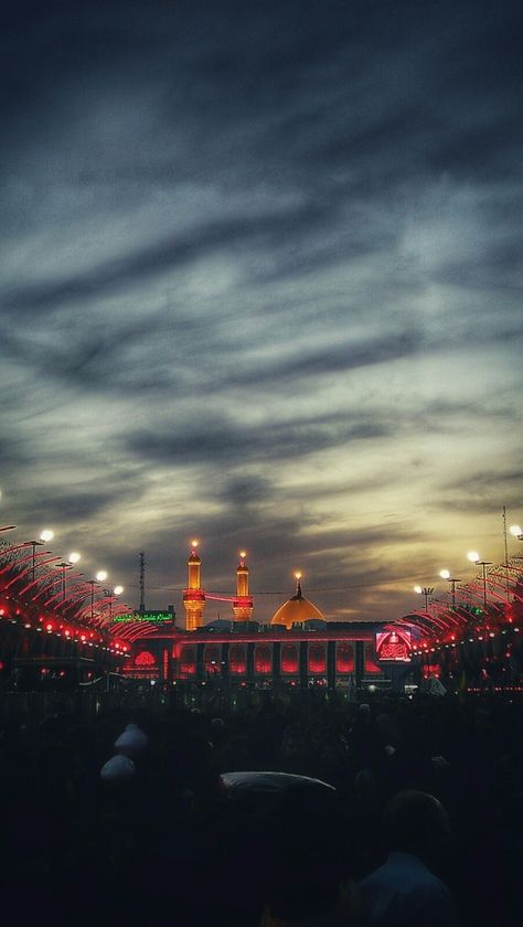 Night view of Karbala Bain ul Haramain Karbala Photography Hd Wallpaper, Karbala Photography Hd, Ya Hussain Wallpaper, Muharram Pictures, Imam Hussain Karbala, Iphone Wallpaper Photography, Hussain Karbala, Karbala Pictures, Imam Hussain Wallpapers