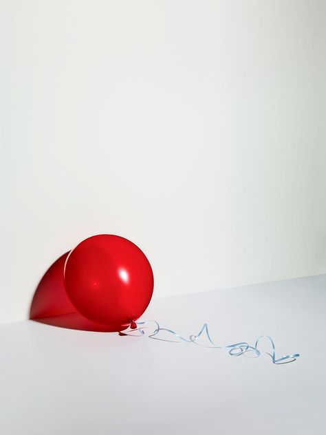 Chiara Bautista, Stilllife Photography, Balloons Photography, Round Balloons, Balloon Party, Food And Beverage, Photo Blog, Lucky Charms, Latex Balloons