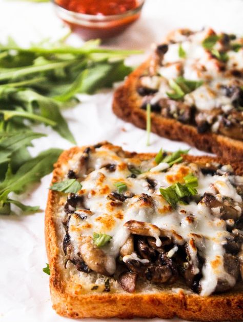 The Twin Cooking Project by Sheenam & Muskaan - Open Sandwiches, Mushroom Cheese, Toast Recipe Breakfast, Mushroom Breakfast, Cheese Toast Recipe, Vegetarian Snack, Savory Breakfast Recipes, Mushroom Toast, Appetizer Sandwiches