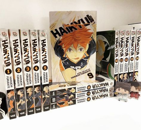 Haikyuu Manga Collection, Haikyuu Collection, Manga Shelves, Manga Shelf, Manga Box Sets, Haruichi Furudate, Otaku Room, Anime Room, Manga Collection