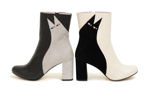 Quirky Shoes, Cat Boots, Strega Fashion, Shoe Art, White Boots, Sneaker Heels, Business Outfits, Retro Outfits, White Cat