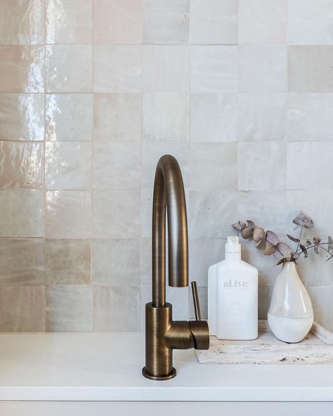 Check out this laundry designed by @headinteriordesign This space is full of texture. From the herringbone floor, handmade splashback tiles, timber hanging rail and our antique brass tap. Builder @_bldbl 📸 @jodyallenphoto Antique Brass Kitchen Tap, Herringbone Floor Tiles, Antique Brass Kitchen Hardware, Brass Tapware, Brass Kitchen Hardware, Antique Brass Kitchen, Cabinetry Hardware, Laundry Design, Splashback Tiles