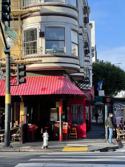 San Francisco Studio Apartment, San Fran Apartment, San Francisco Apartment Exterior, Sf Apartment Aesthetic, San Francisco Apartment Aesthetic, Sf Aesthetic, Sf Apartment, San Francisco Apartment, Apartment Exterior