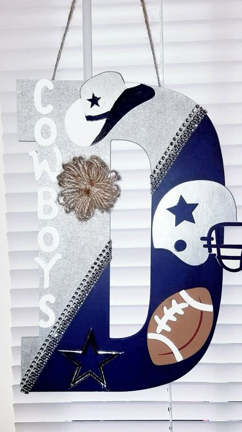 DALLAS COWBOYS 12" Letter Door Hang Dallas Cowboy Door Hanger, Dallas Cowboys Wreath Diy, Dallas Cowboys Theme, Dallas Cowboys Crafts, Dallas Cowboys Birthday, Dallas Cowboys Party, Tennessee Crafts, Dallas Cowboys Wreath, Diy Crafts Phone Cases