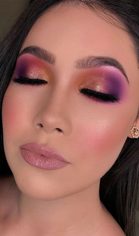 Beautiful Makeup Ideas For Wedding And Any Occasion Culture Pallete Juvias, Colourful Make Up Looks, Makeup Ideas Colourful, Wedding Makeup Colorful, Colourful Wedding Makeup, Colourful Eye Makeup Looks, Colourful Bridal Makeup, Colourful Makeup Ideas, Colorful Bridal Makeup