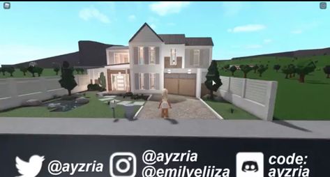 Bloxburg Rooftop, Bloxburg Rooftop Ideas, Rooftop Ideas, Bloxburg Mansion, Roblox House, Buy My Clothes, Two Story House Design, Bloxburg Houses, Houses Ideas